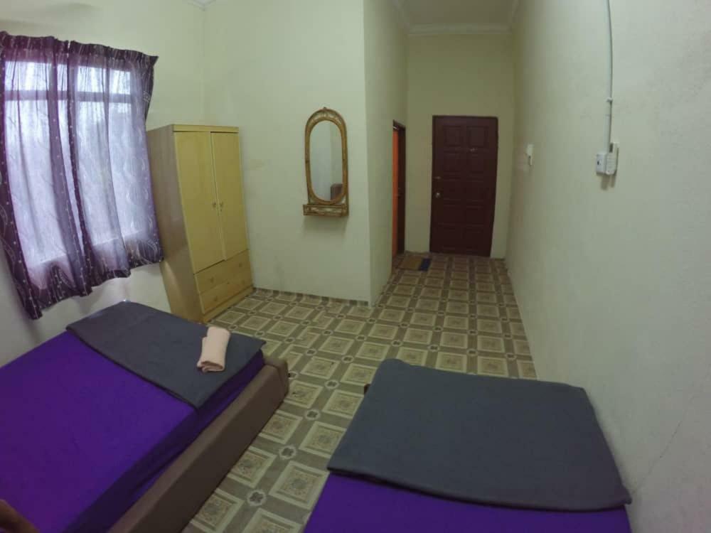 Homestay Tok Abah Kuala Besut エクステリア 写真